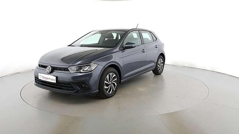 Usata VW Polo Life 95 CV (69 kW) 2025 Smoky gray met Utilitaria