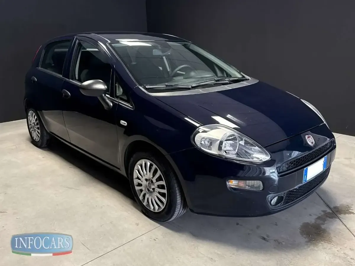 Usata Fiat Punto Street 95 CV (69 kW) 2018 Utilitaria