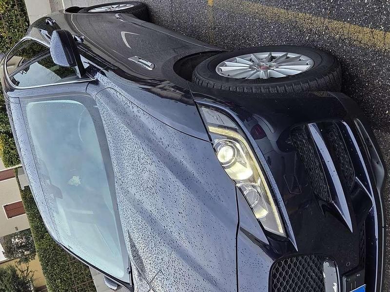 Usata Jaguar F-Pace Prestige 179 CV (131 kW) 2018 Blu/azzurro SUV