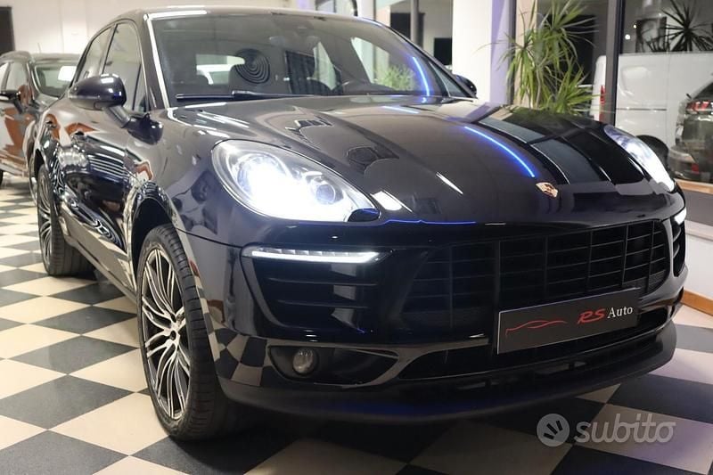 Usata Porsche Macan 252 CV (185 kW) 2018 Nero SUV