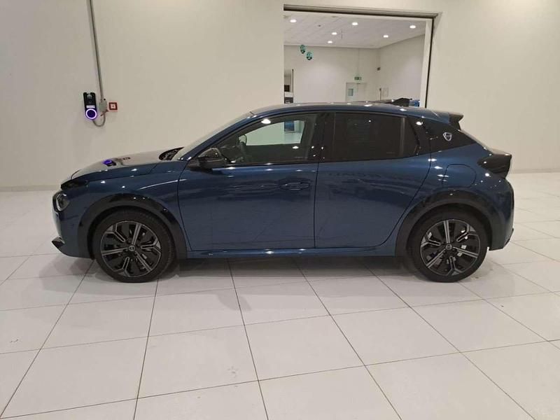 Usata Lancia Ypsilon 101 CV (74 kW) 2025 Blu Utilitaria