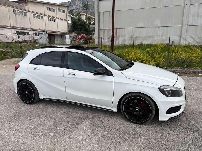 Usata Mercedes A200 136 CV (100 kW) 2015 Bianco Berlina