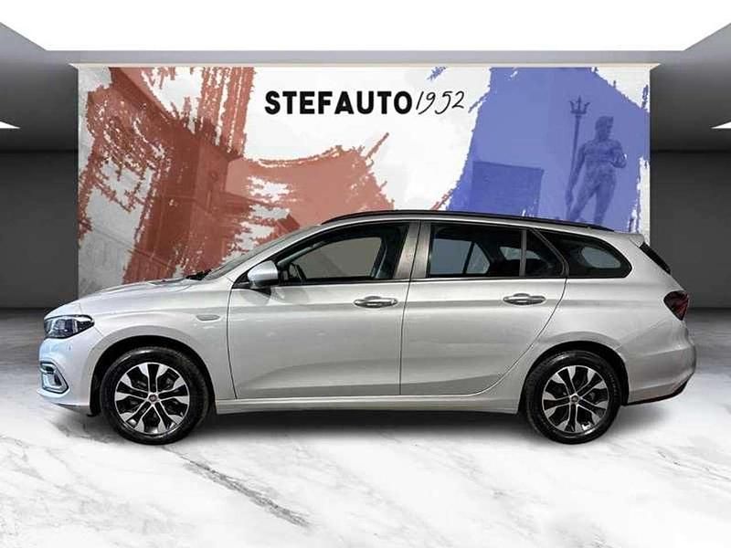 Usado Fiat Tipo S 95 HP (69 kW) 2022 Cinzento Carrinha