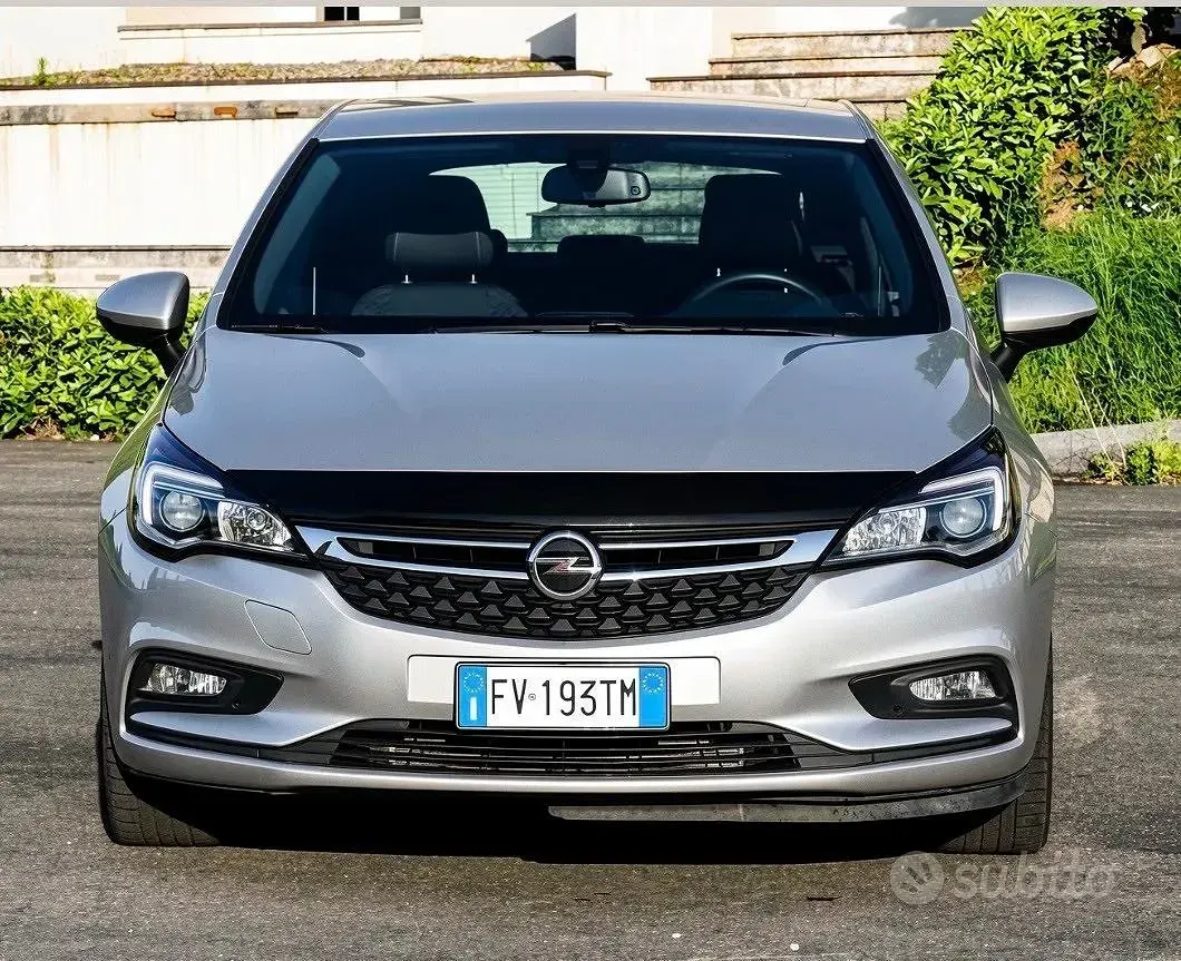 Usata Opel Astra Innovation 150 CV (110 kW) 2019 Grigio Berlina