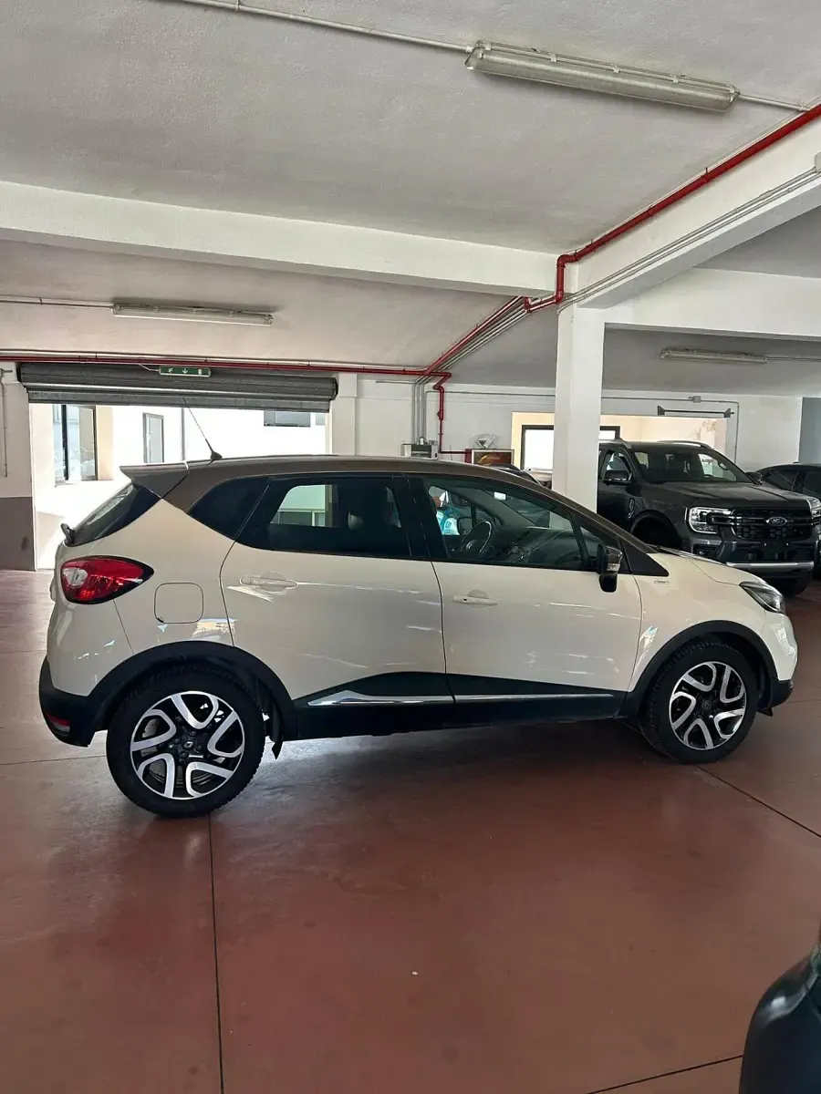Usata Renault Clio IV 89 CV (65 kW) 2015 Beige Berlina