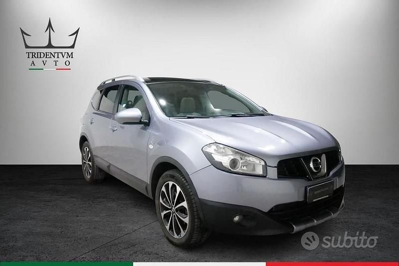 Używany Nissan Qashqai Acenta 150 KM (110 kW) 2011 Szary SUV