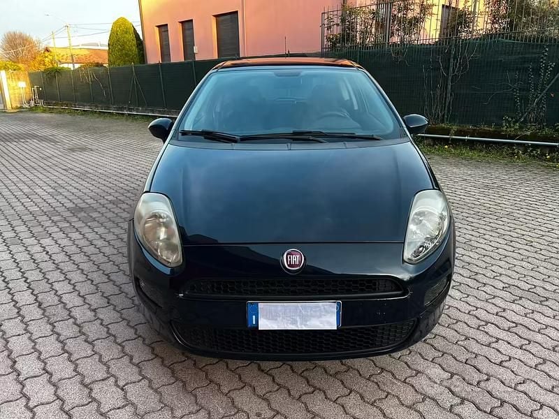 Usata Fiat Punto Evo 78 CV (57 kW) 2014 Blu Utilitaria
