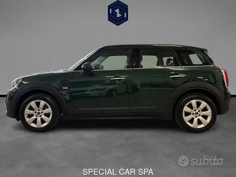 Usata Mini One Countryman 102 CV (75 kW) 2019 Verde SUV