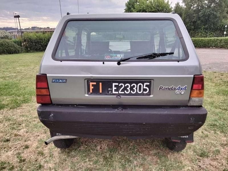 Usata Fiat Panda 4x4 30 CV (22 kW) 1983 Utilitaria