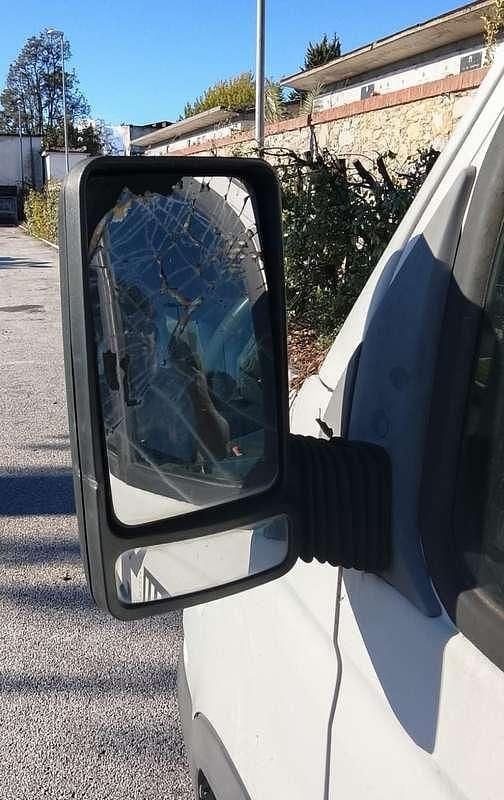 Usata Iveco Daily 117 CV (86 kW) 2006 Bianco Furgone