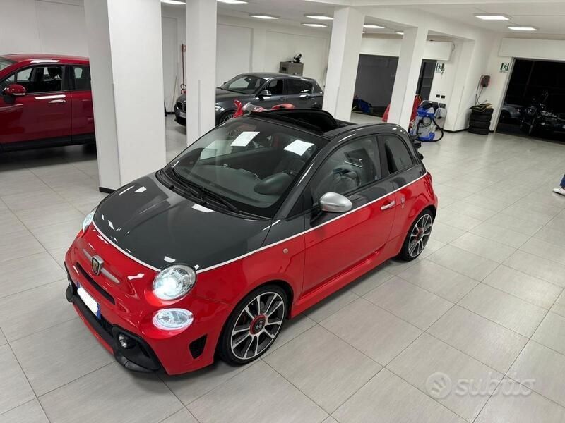 Usata Abarth 595C Turismo 165 CV (121 kW) 2019 Rosso Cabrio