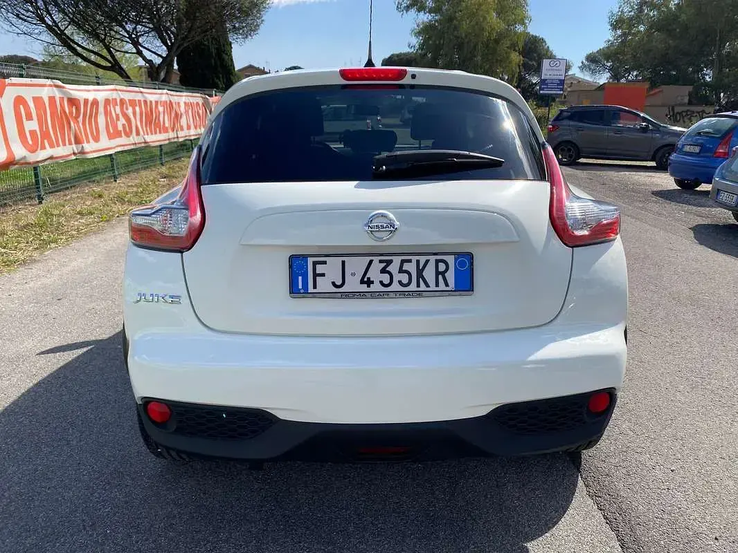 Gebraucht Nissan Juke Acenta 110 PS (80 kW) 2017 Weiß SUV