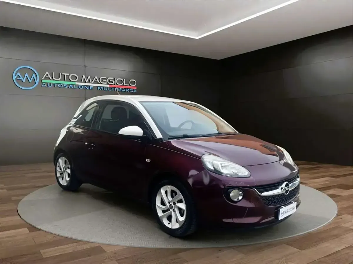Usata Opel Adam Jam 69 CV (50 kW) 2017 Rosso Utilitaria