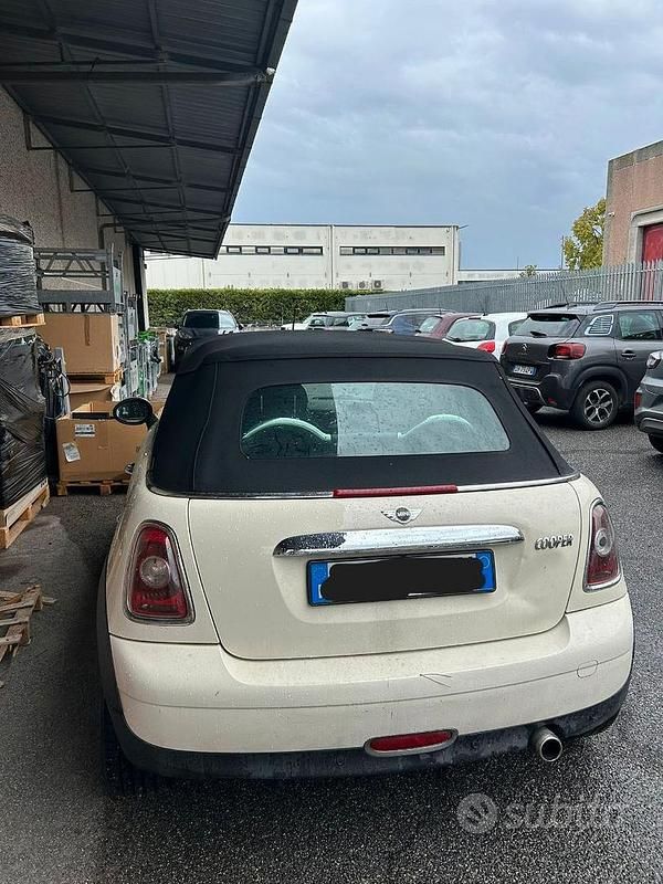 Usata Mini Cooper Cabriolet 116 CV (85 kW) 2009 Cabrio