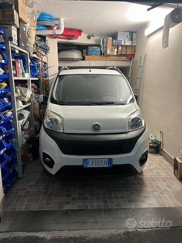 Usata Fiat Qubo Trekking 80 CV (58 kW) 2017 Bianco Monovolume