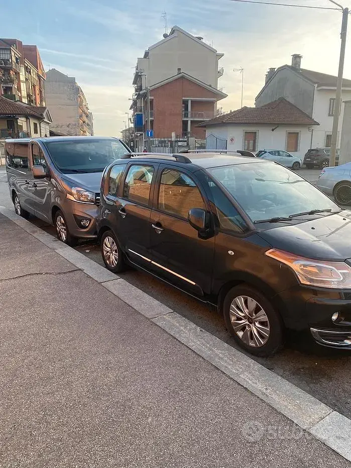 Usata Citroën C3 Picasso 109 CV (80 kW) 2010 Nero Monovolume
