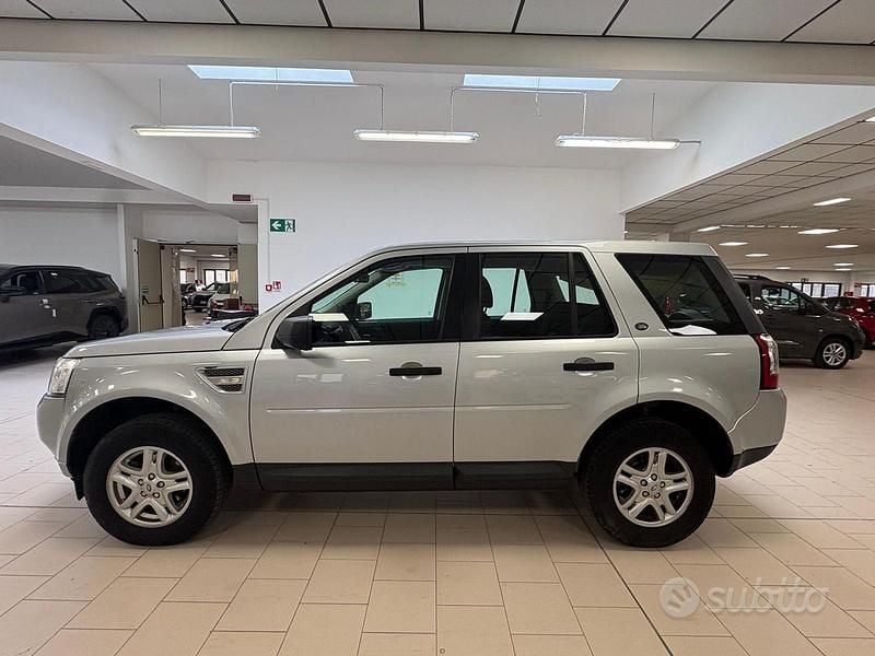 Usata Land Rover Freelander 2 150 CV (110 kW) 2011 Grigio SUV