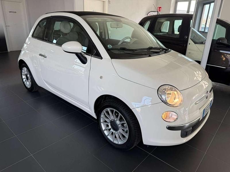 Usata Fiat 500C Lounge 69 CV (50 kW) 2010 Bianco Cabrio