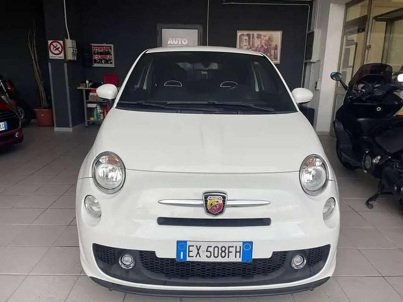 Usata Abarth 500 Custom 135 CV (99 kW) 2014 Bianco Utilitaria