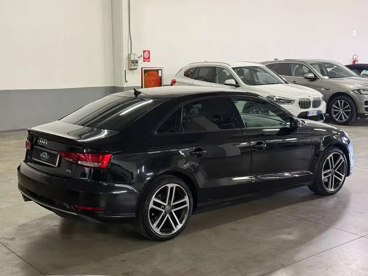 Usata Audi A3 Sport 116 CV (85 kW) 2017 Nero Berlina