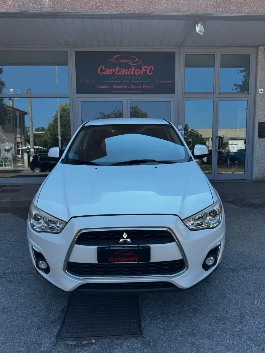 Usata Mitsubishi ASX Inform 116 CV (85 kW) 2013 Bianco SUV
