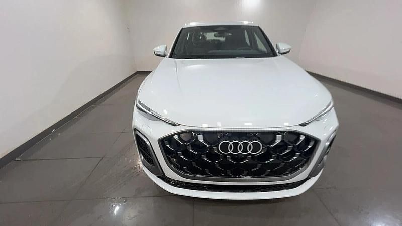 Nuova Audi Q5 203 CV (149 kW) 2025 Bianco SUV