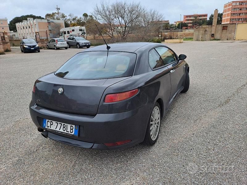 Usata Alfa Romeo GT 150 CV (110 kW) 2004 Coupé