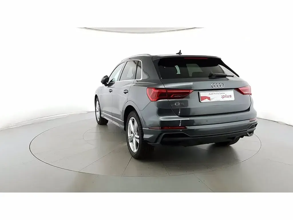 Usata Audi Q3 S-Line 150 CV (110 kW) 2023 Grigio daytona SUV