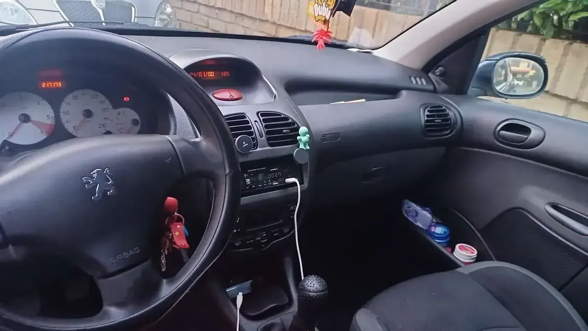 Usata Peugeot 206 S 68 CV (50 kW) 2006 Berlina