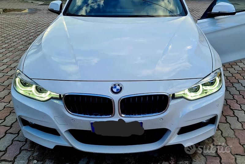 Usata BMW 325 224 CV (164 kW) 2018 Bianco Station wagon