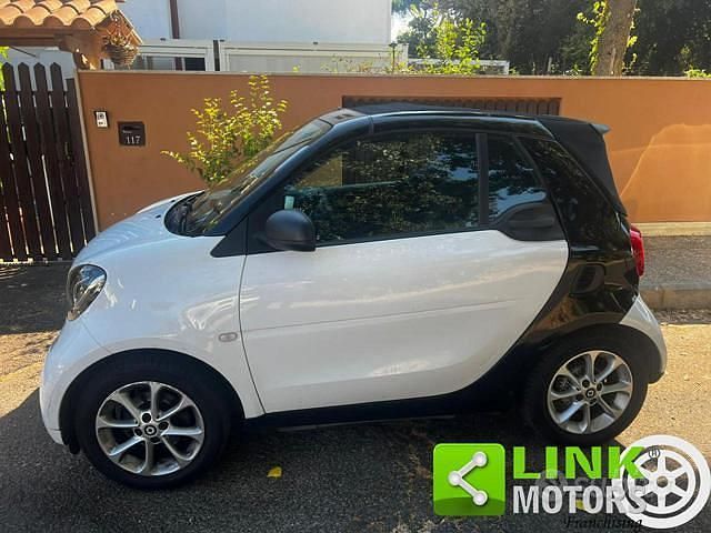 Usata Smart ForTwo Cabrio Passion 71 CV (52 kW) 2018 Bianco Cabrio