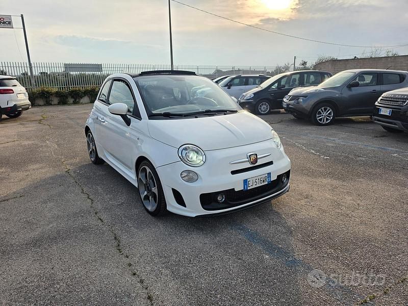 Usata Abarth 500C 140 CV (102 kW) 2011 Bianco Cabrio