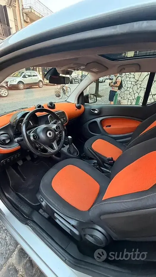 Usata Smart ForTwo Coupé 71 CV (52 kW) 2015 Bianco Coupé
