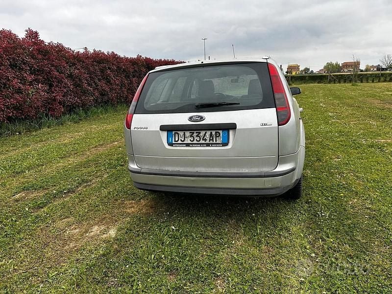 Usata Ford Focus 90 CV (66 kW) 2007 Station wagon