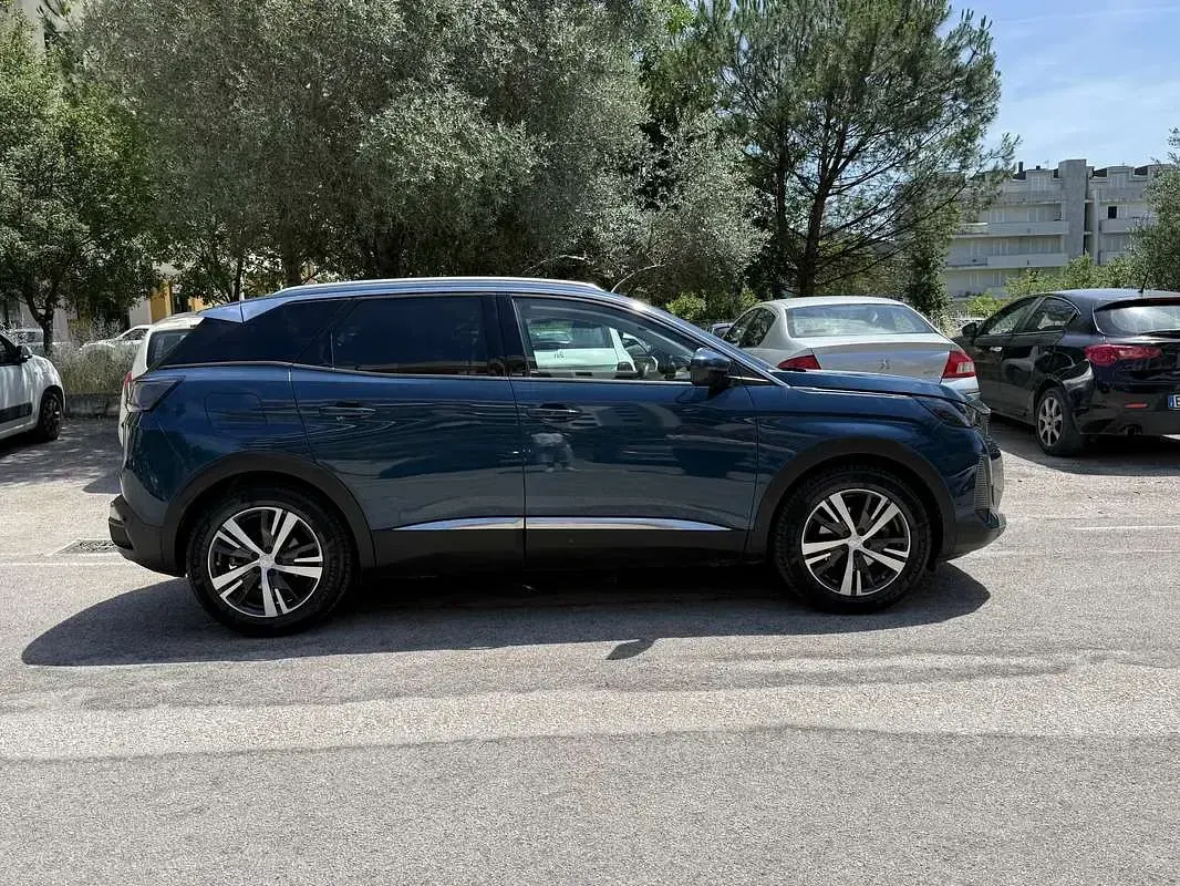 Usata Peugeot 3008 Allure 131 CV (96 kW) 2021 SUV