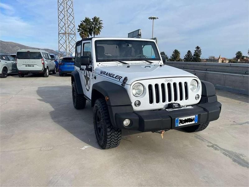 Usata 2017 Jeep Wrangler Sport SUV | 31.400 € (Buon prezzo) - Immagine 1/4