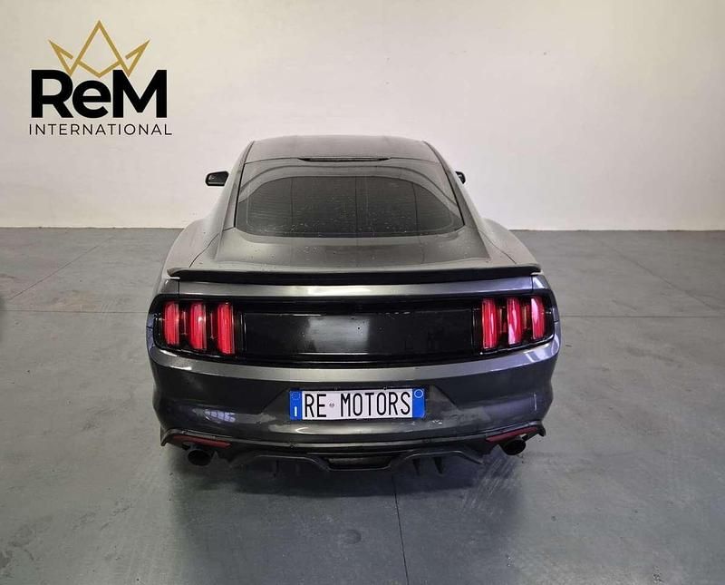 Usata Ford Mustang 317 CV (233 kW) 2015 Grigio Coupé