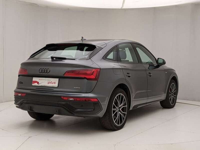 Usata Audi Q5 S-Line 265 CV (194 kW) 2021 Grigio daytona perla SUV