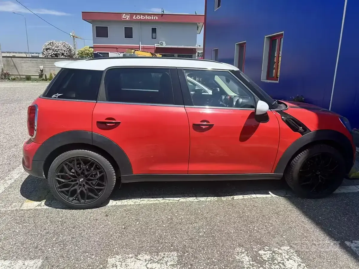 Usata Mini Countryman 143 CV (105 kW) 2012 Rosso SUV