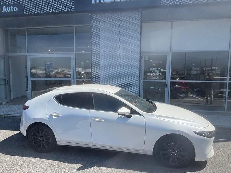 Usata Mazda 3 Exclusive 186 CV (136 kW) 2021 Bianco Berlina