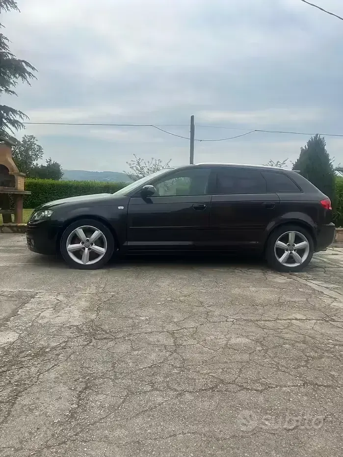 Usata Audi A3 Ambiente 150 CV (110 kW) 2006 Utilitaria