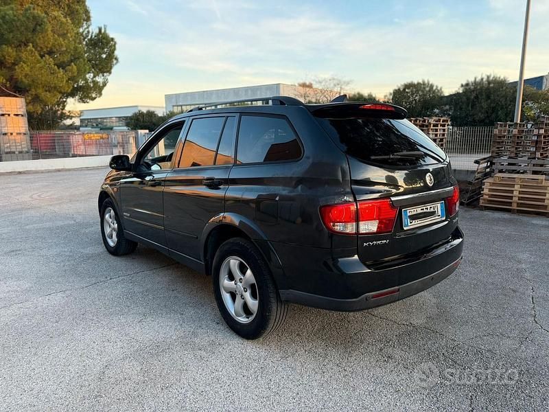 Usata Ssangyong (KGM) Kyron 141 CV (103 kW) 2009 Nero SUV