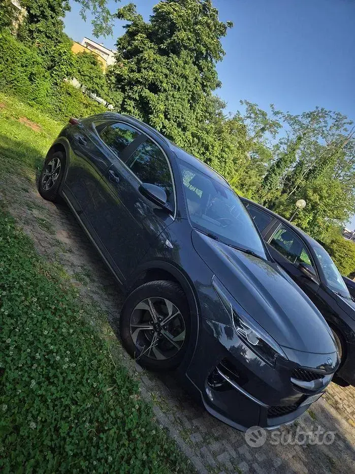 Usata Kia XCeed 120 CV (88 kW) 2021 Grigio SUV