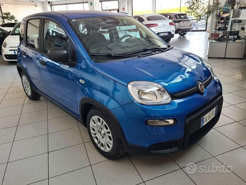 Usata Fiat Panda S 70 CV (51 kW) 2025 Blu Utilitaria