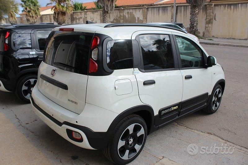 Nuova Fiat Panda S 70 CV (51 kW) 2025 Bianco Berlina