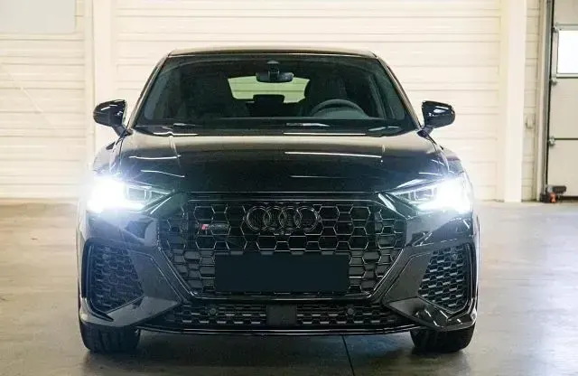 Usata Audi RS Q3 Sportback 400 CV (294 kW) 2023 Nero metallizzato SUV