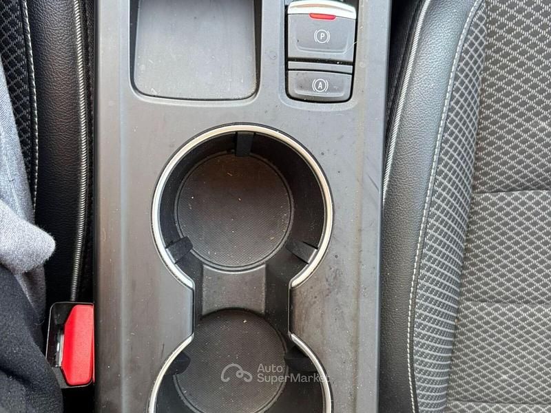 Usata Renault Arkana Intens 140 CV (102 kW) 2022 Nero SUV