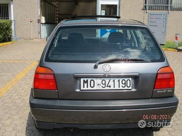 Usata VW Golf III 90 CV (66 kW) 1992 Grigio Berlina