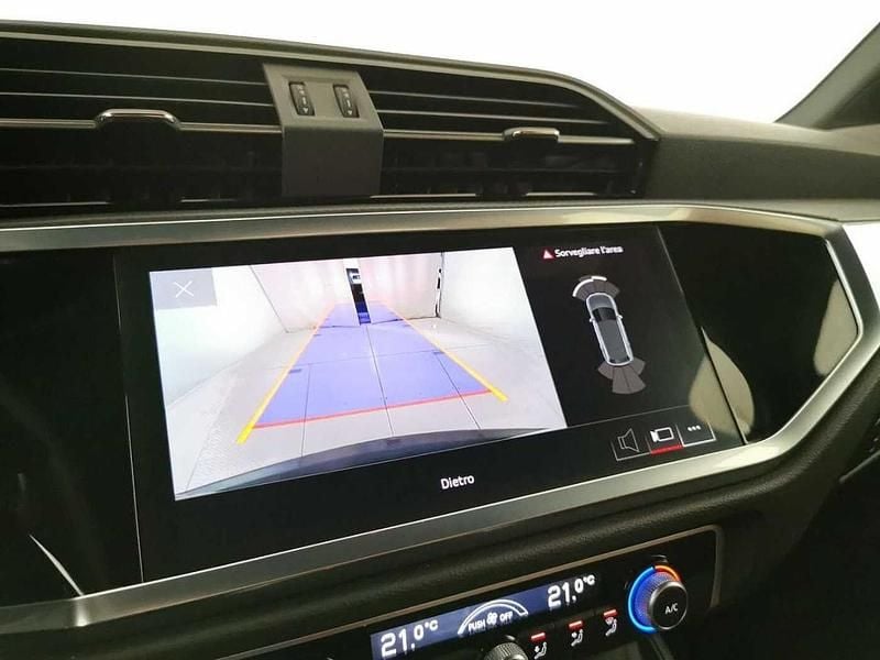 Usata Audi Q3 Design 190 CV (139 kW) 2023 Grigio SUV