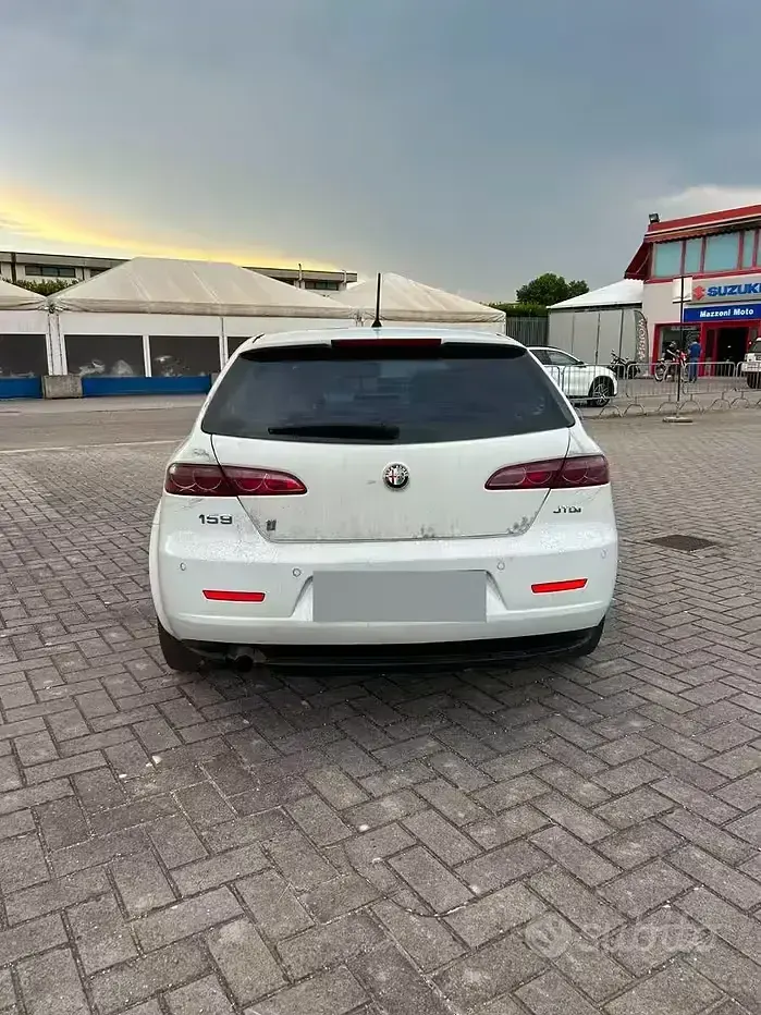 Usata Alfa Romeo 159 170 CV (125 kW) 2010 Bianco Station wagon